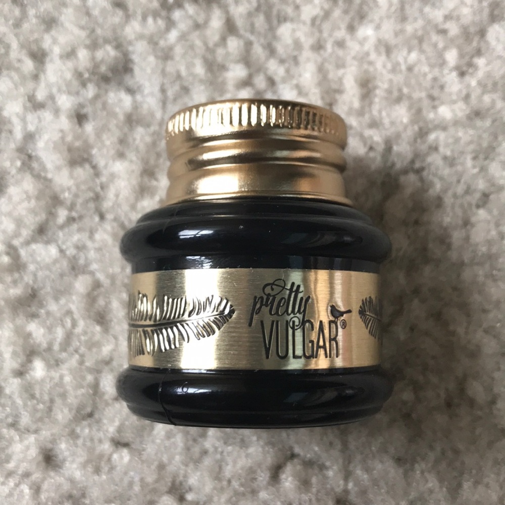 Pretty Vulgar Gel Liner